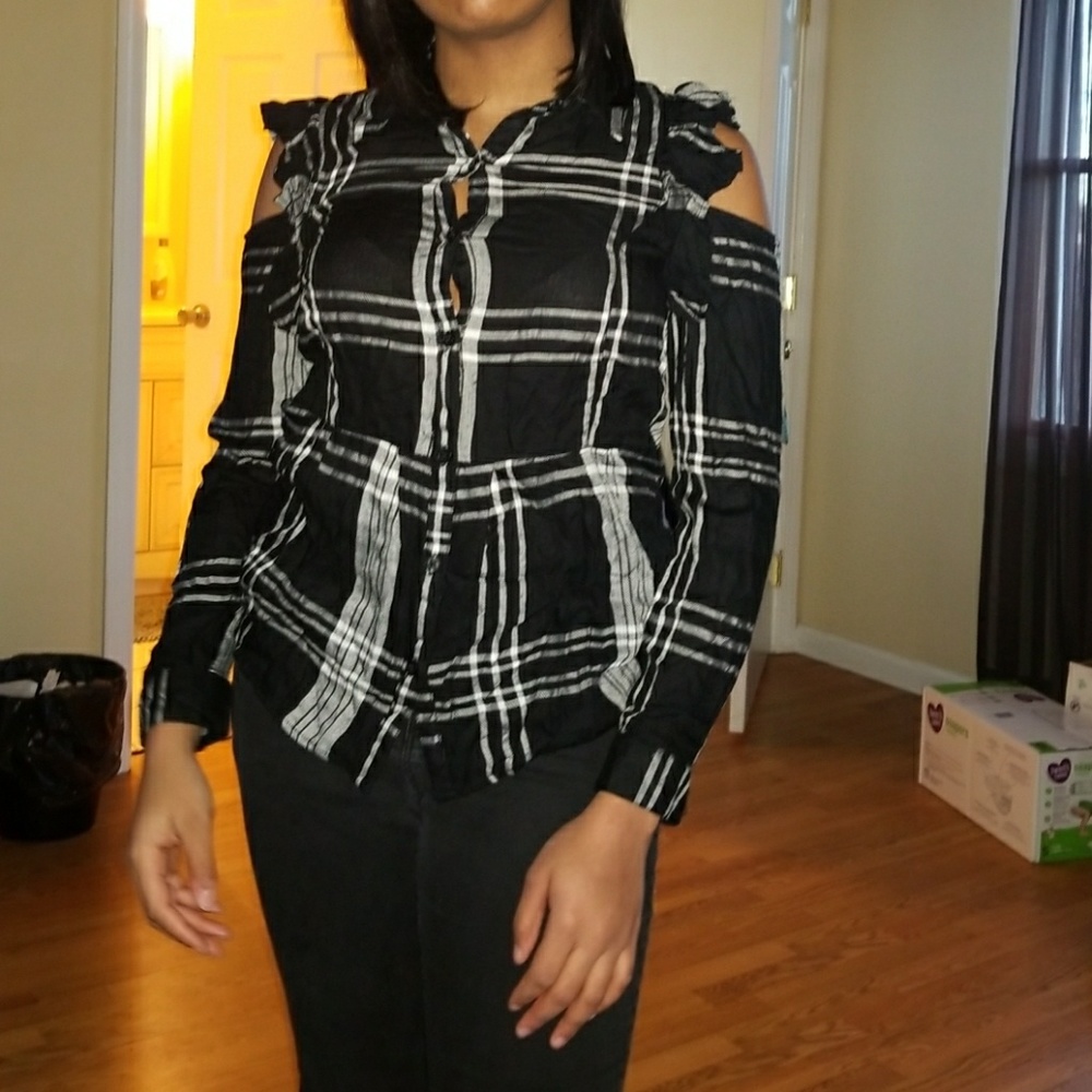 Cold Shoulder Shirt